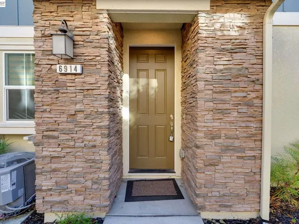 6914 Geyserville St, Dublin, CA 94568