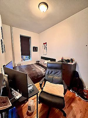 3rd image of 50 Avenue B #1C