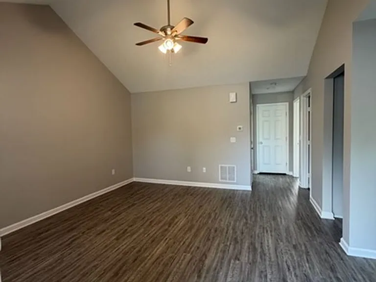 207 Aqueduct Dr — Photo 7