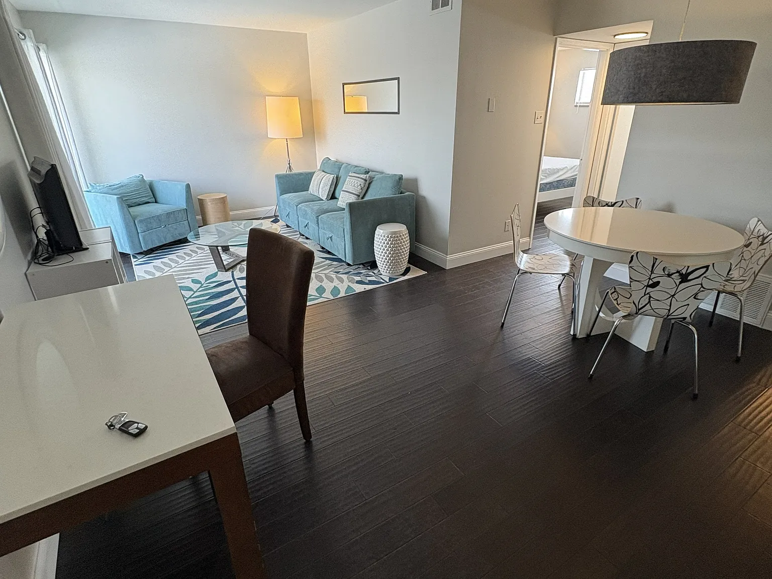 627 Garden Avenue - A2 — Photo 2