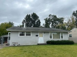 117 Cordova Rd, Carpentersville, IL 60110