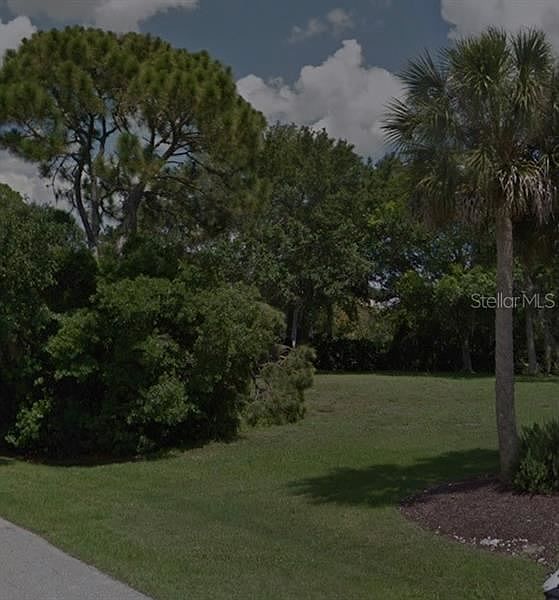 1st image of Sugarloaf Dr
