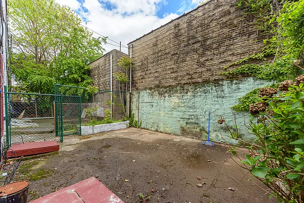 Rented by The Syper Group | media 34