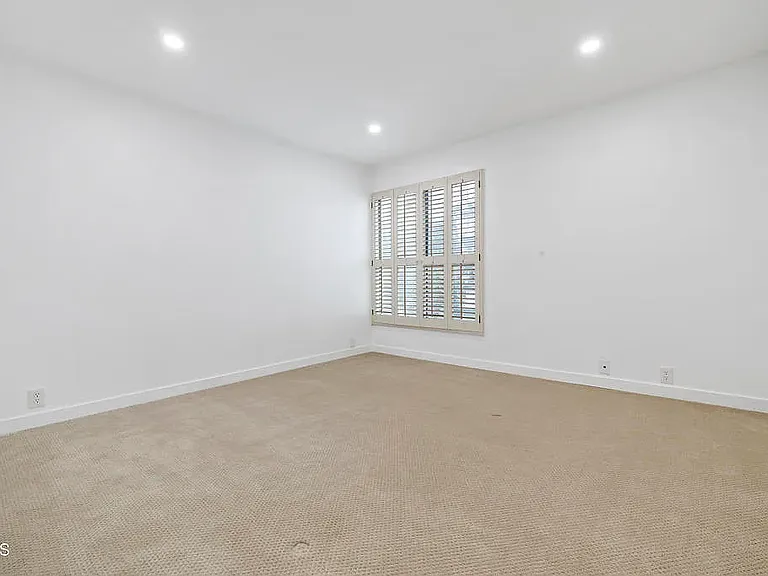 190 Arroyo Ter #203 — Photo 9