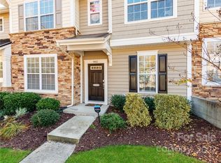 982 Copperstone Ln, Fort Mill, SC 29708