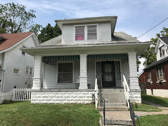 3rd image of 2233 Grand Ave