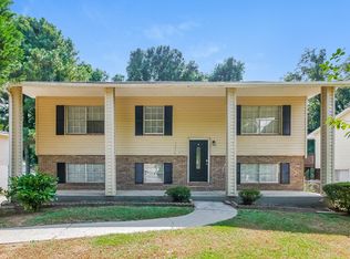 4522 Doral Dr SW, Atlanta, GA 30331