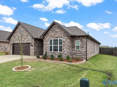 1906 Rae Ct SE, Hartselle, AL, 35640