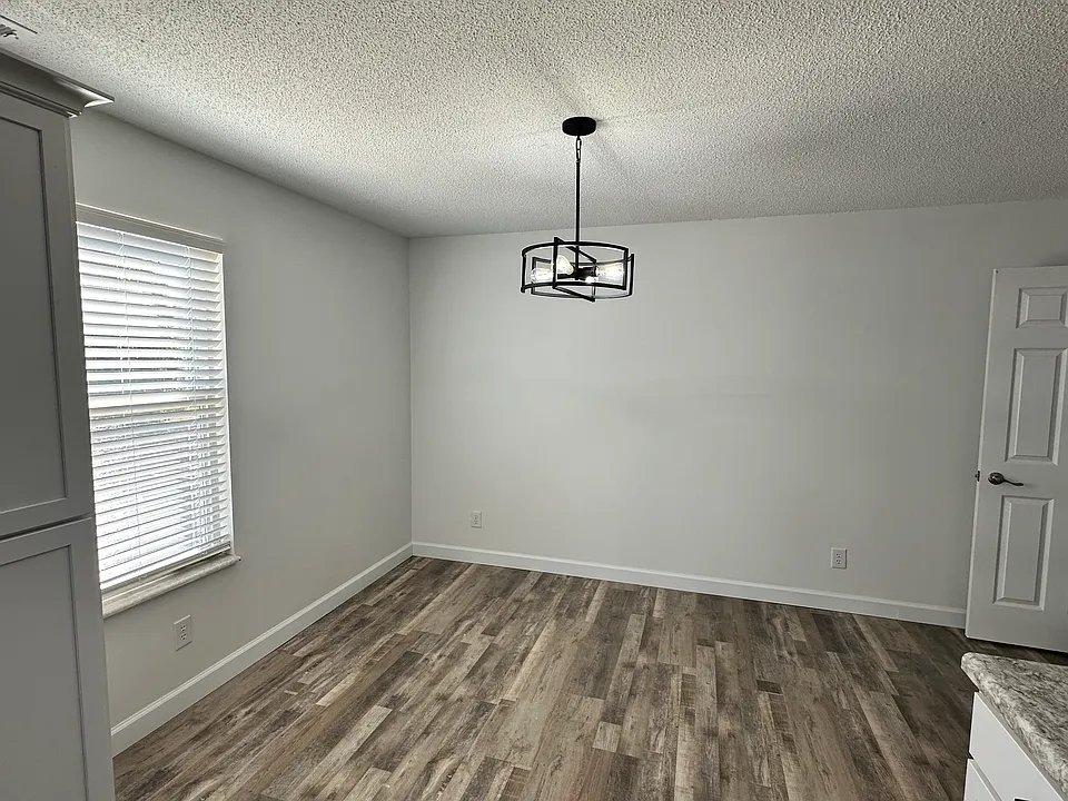 Open concept kitchen with breakfast room.