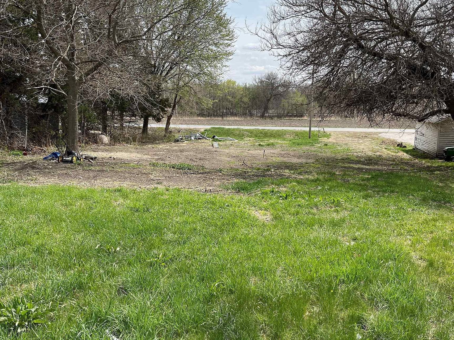 513 E 2nd St, Stromsburg, NE 68666 Zillow