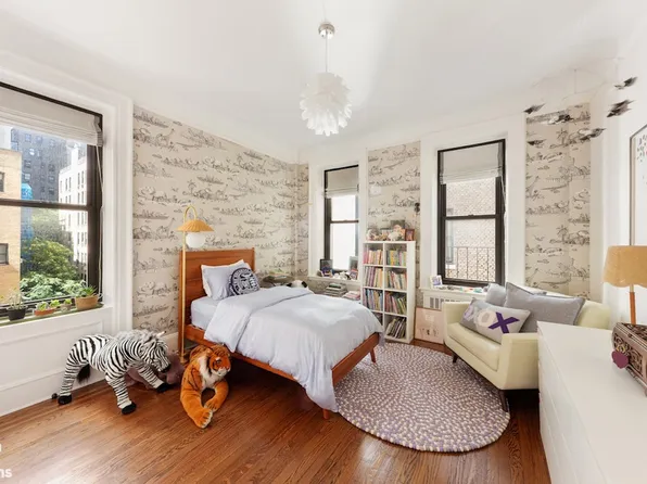 840 Park Avenue image 5 of 7