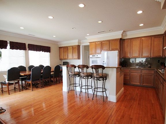 Sparkling Well Lit Kitchen