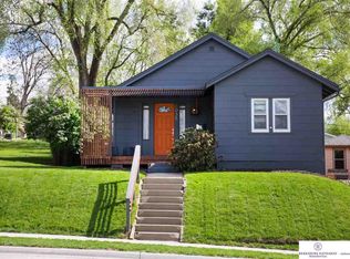 6035 Pine St, Omaha, NE 68106