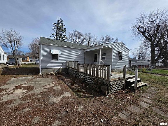 3rd image of 3357 S 3rd St