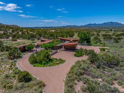 24 Whispering Spirits Rd, Cerrillos, NM, 87010