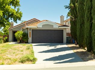 4801 Villa Royale Way, Sacramento, CA 95823