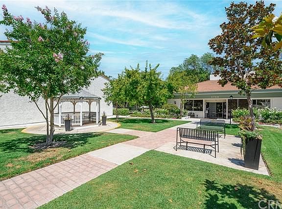 5th image of 23665 Park Capri Unit 103