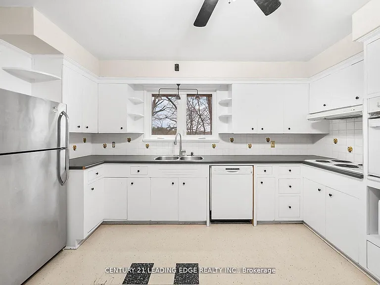 541 Rouge Hills Dr — Photo 15