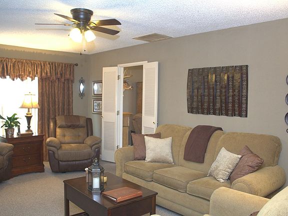 4th image of 2306 Secretariat Dr