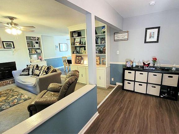 5th image of 403 Rockcreek Blvd