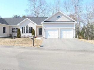 3 Village Ct, Colchester, CT 06415