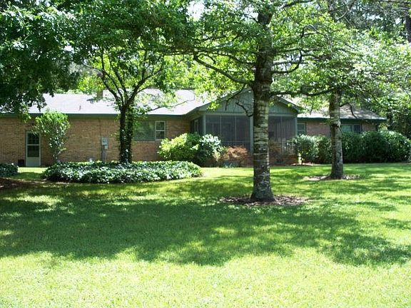 3rd image of 107 Dogwood Trl