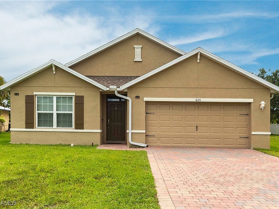 1st image of 626 SW 26th Ter
