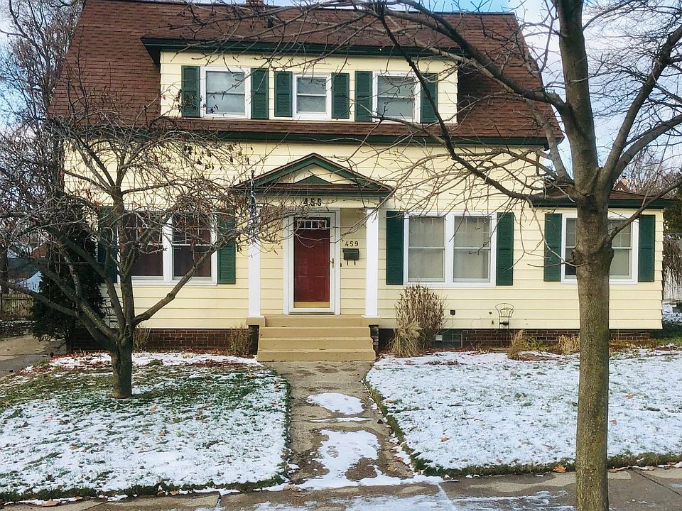 1st image of 459 Eleanor St NE