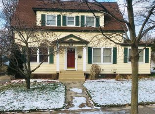 459 Eleanor St NE, Grand Rapids, MI 49505