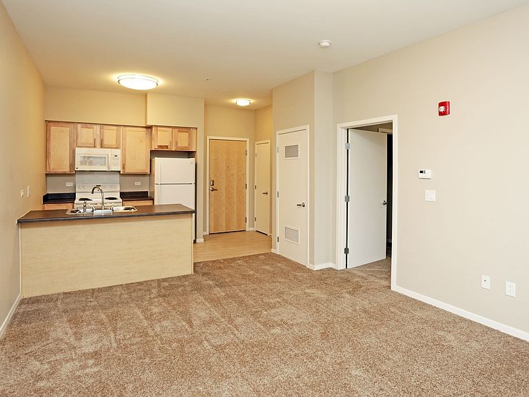 rental homes in newton ia