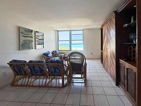 4th image of 2899 Collins Ave APT 905