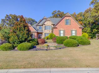 4617 Quailwood Dr, Flowery Branch, GA 30542