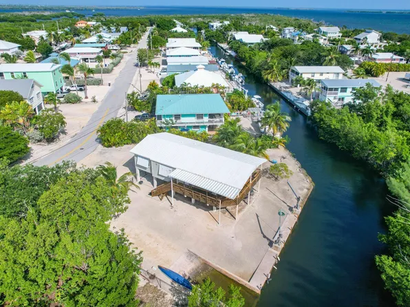 2095 San Remo Dr, Big Pine Key, FL 33043