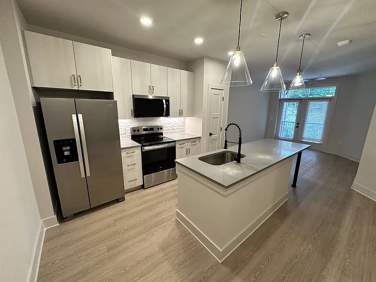 District on the Etowah Apartments — Photo 496