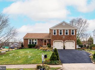 1002 Foster Pl SW, Leesburg, VA 20175