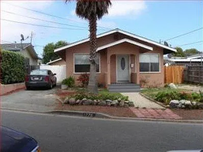 1776 Baker St photo 1