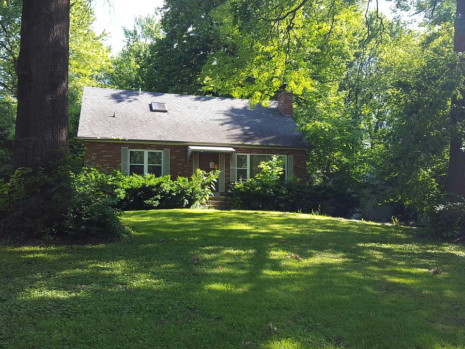 1st image of 1447 Twillman Ave