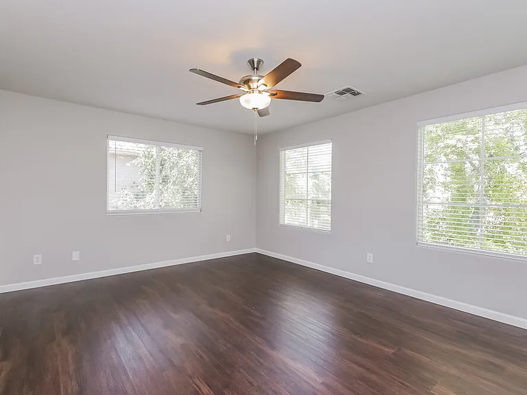 10215 E Isleta Ave — Photo 10
