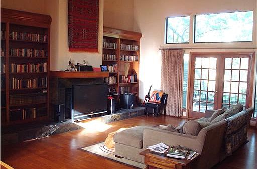 5th image of 16 Forest Dr