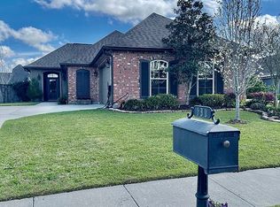 131 Lake Howard Ave, Thibodaux, LA 70301