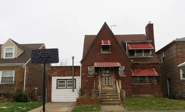 10142 S Emerald Ave photo 1