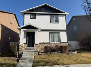 1492 Mare Dr, Farmington, UT 84025