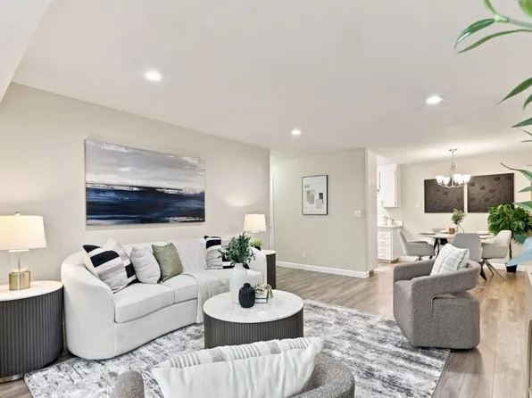 309 Tradewinds Dr APT 15, San Jose, CA 95123