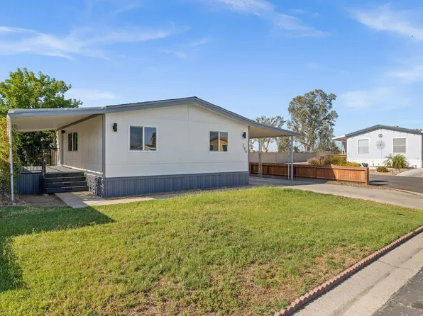 900 E Rankin Ave #154, Tulare, CA 93274