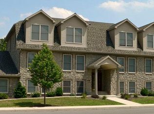 319 Franklin St APT 302, Nazareth, PA 18064