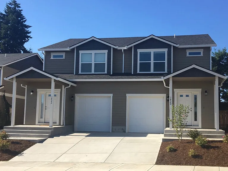 1420 - 1422 Marigold Dr. — Photo 1