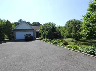 353 Deer Park Rd, Dix Hills, NY 11746