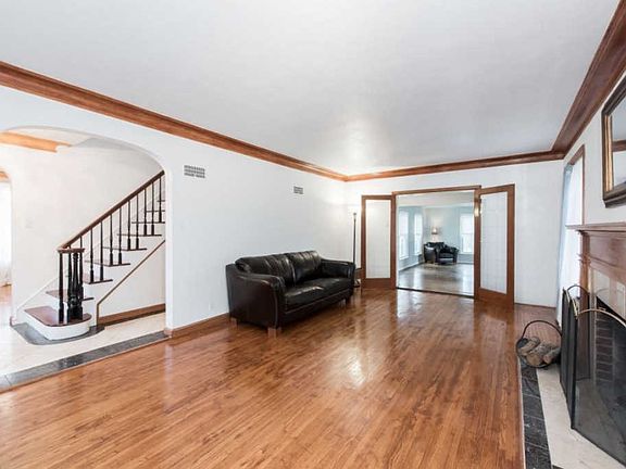 5th image of 8447 Roanoke Dr