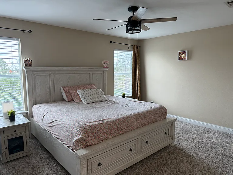 1421 Mojave Bnd — Photo 33