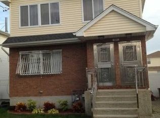 6211 Burchell Rd, Arverne, NY 11692